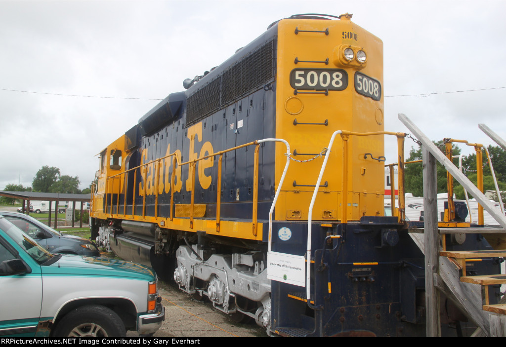 ATSF SD40 #5008 on Display